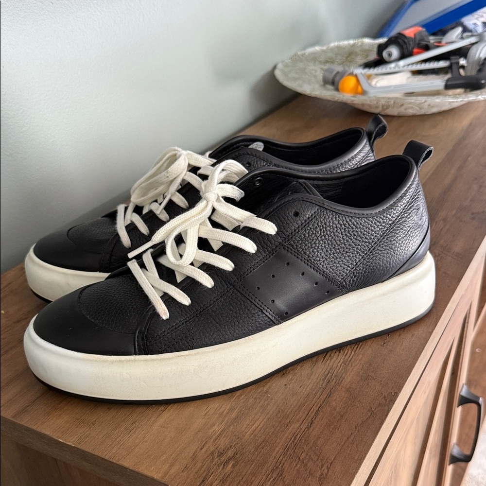 Men’s Ecco Street Ace Black Leathet Sneakers